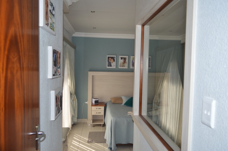 3 Bedroom Property for Sale in Wilkoppies North West